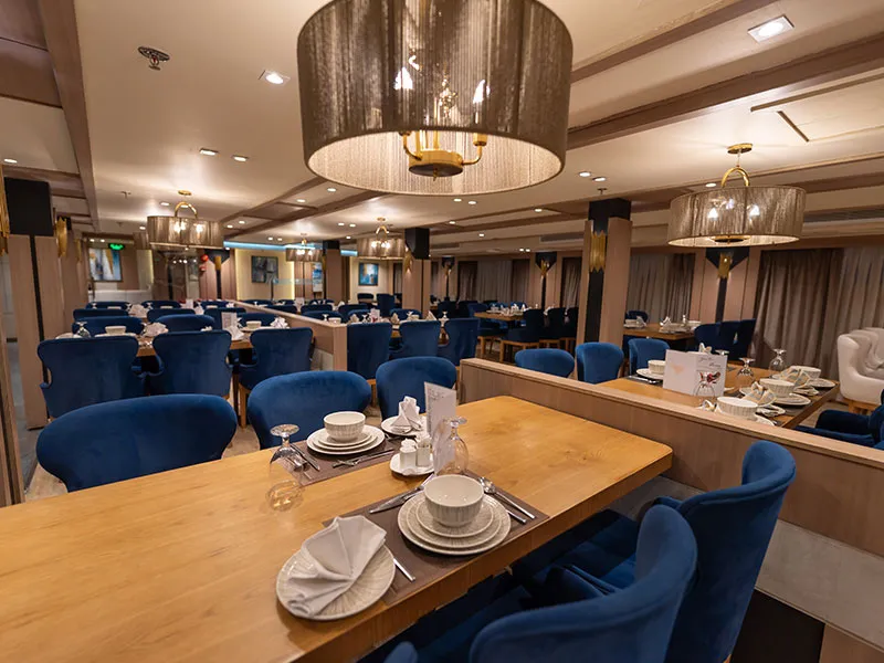 Restaurant aboard the Golden Boat Nile Cruise Nile cruise